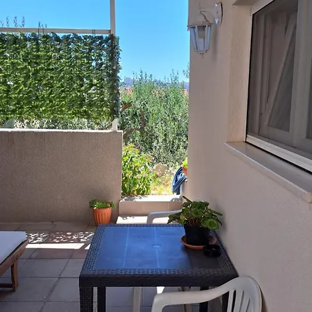 Stone Appartement *