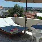 Stone شقة