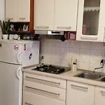 Stone شقة سبليت