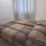 Stone Split